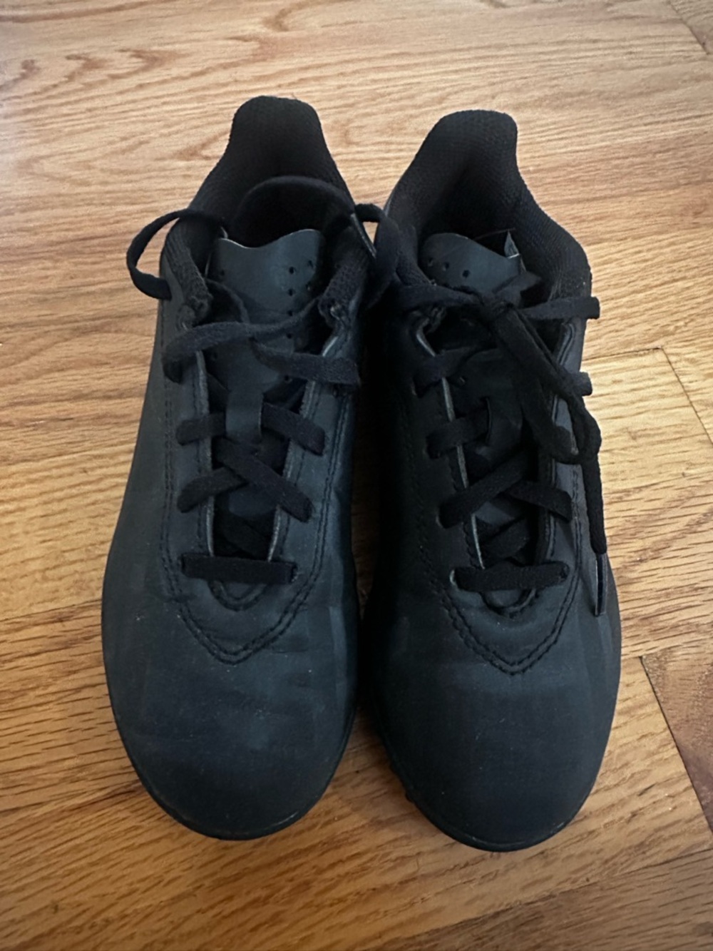Adidas Turf Soccer Shoes - size 1US